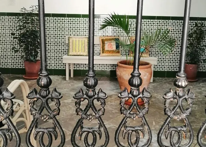 Ave Maria 5 * Tarifa